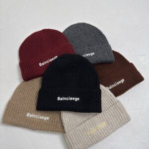 کلاه بافت پشمی بالنسیاگا