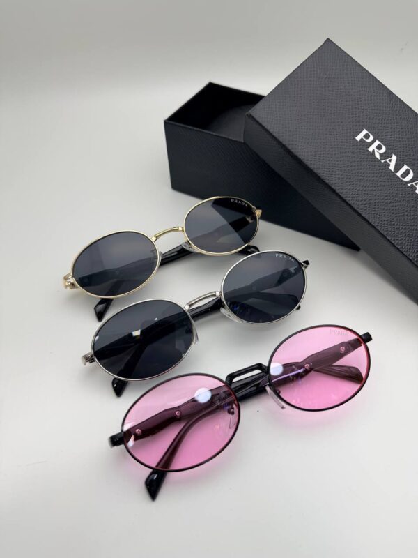 عینک آفتابی Prada مدل بیضی UV400 با دسته فلزی