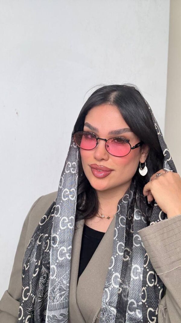 عینک آفتابی Prada مدل بیضی UV400 با دسته فلزی
